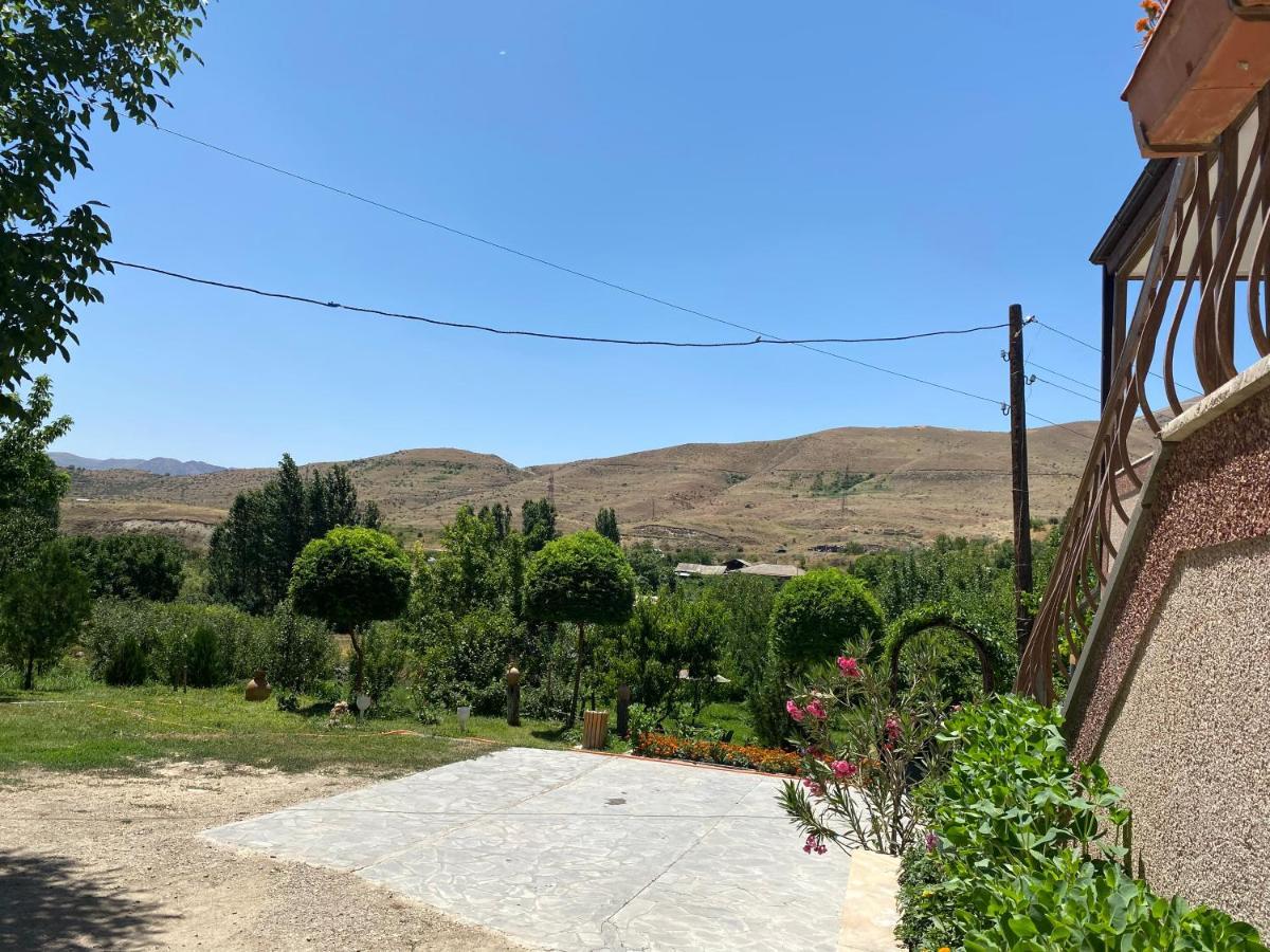 Noravank B&B Ch'iva Екстер'єр фото